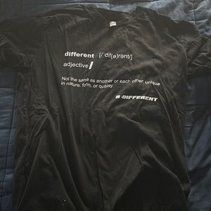 Bought this shirt a while ago. Doesn’t fit anymore. Shirt size large.